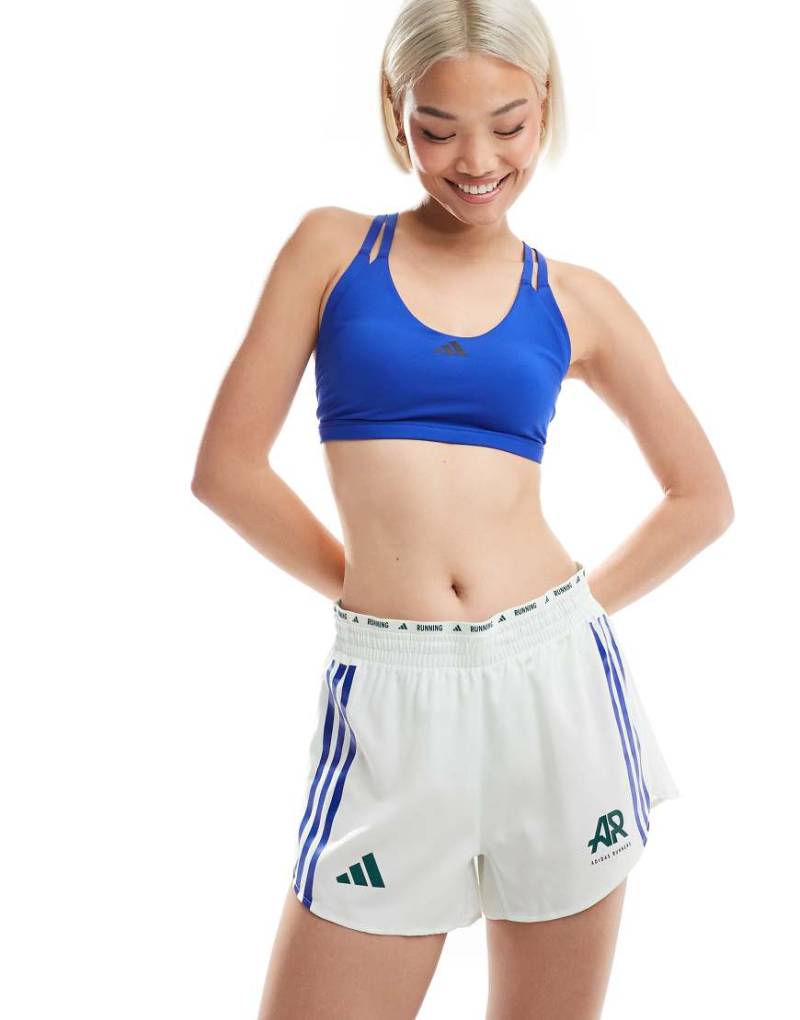 adidas Running - Own The Run - Shorts in Weiß, Grün und Blau von adidas performance