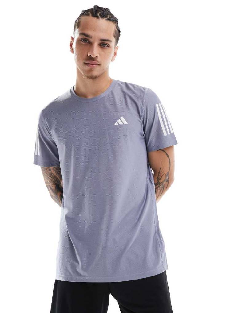 adidas Running - Own The Run - T-Shirt in Silberlila von adidas performance