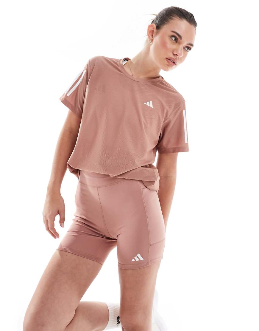 adidas Running - Own the Run - Kurze Leggings in Rot von adidas performance
