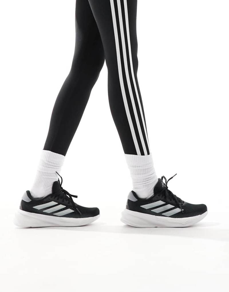 adidas Running - Supernova Stride 2 - Sneaker in Schwarz, Grau und Weiß von adidas performance
