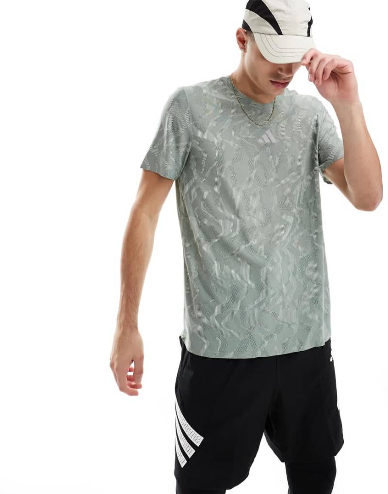 adidas Running - Ultimate Engineered Climacool - T-Shirt in Grün von adidas performance