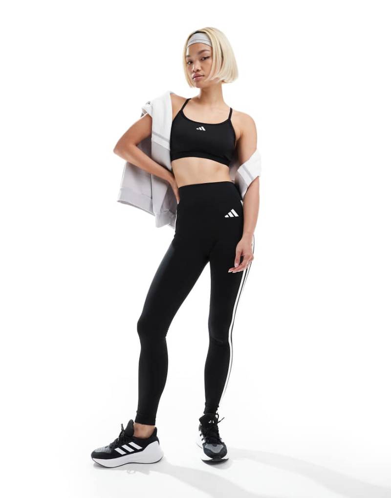 adidas Training - BH in Schwarz mit leichter Stützfunktion von adidas performance