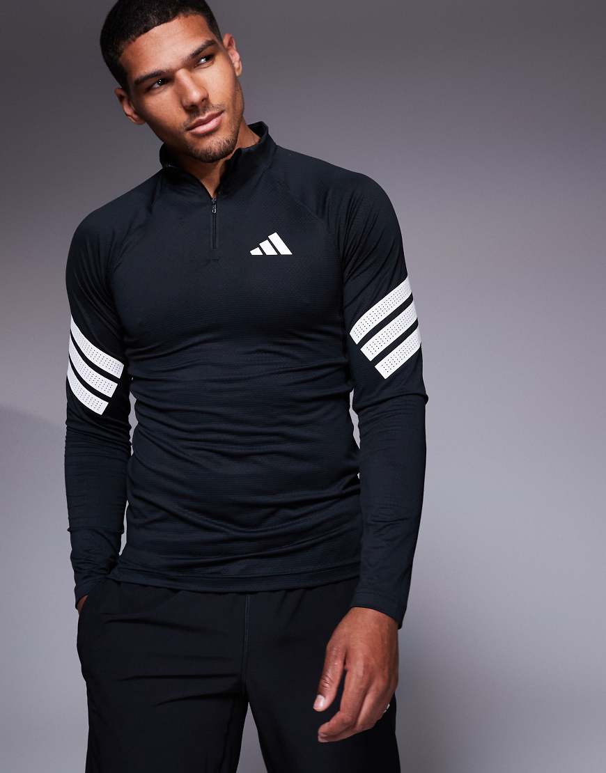 adidas Training - Gym+ - Jacke in Schwarz mit kurzem Reißverschluss und den 3 Streifen adidas Training - Gym+ - Jacke in Schwarz mit kurzem Reißverschluss und den 3 Streifen von adidas performance