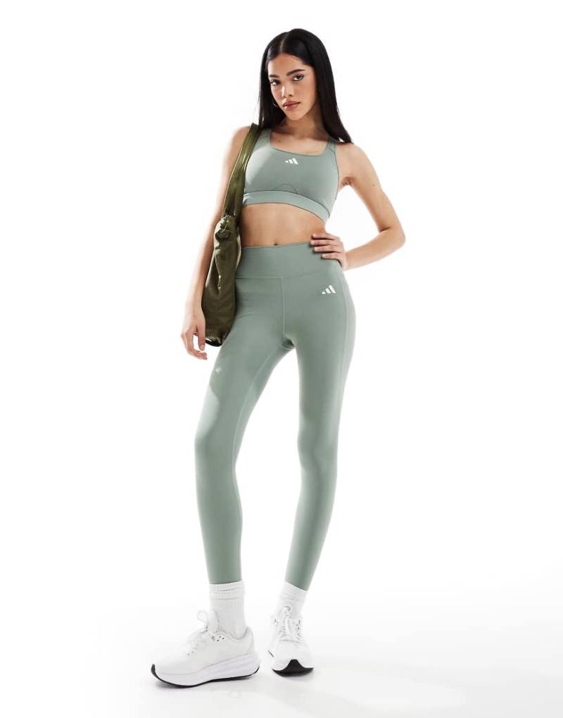 adidas Training - Optime Essentials - Lange Leggings in Silbergrün von adidas performance