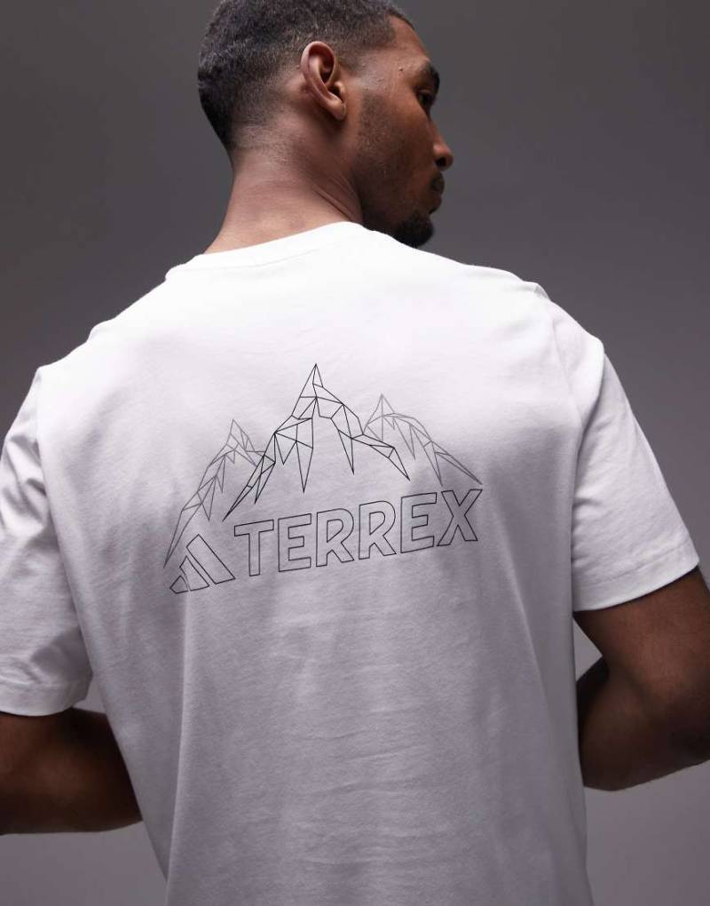 adidas Training - Outdoor Terrex - T-Shirt in Weiß mit Brust-Logo von adidas performance