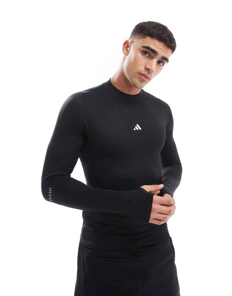 adidas Training - Tech-Fit Cold Ready - Langärmliges T-Shirt in Schwarz von adidas performance