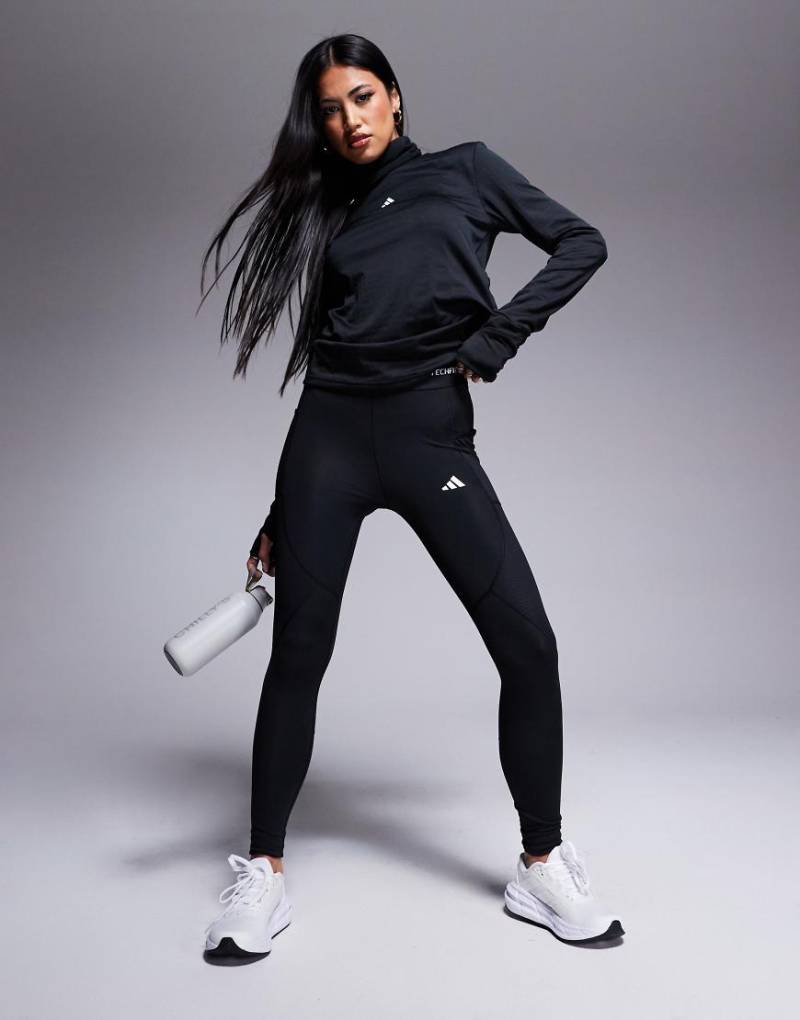 adidas Training - Tech-Fit Cold Ready - Figurformende Leggings in Schwarz von adidas performance