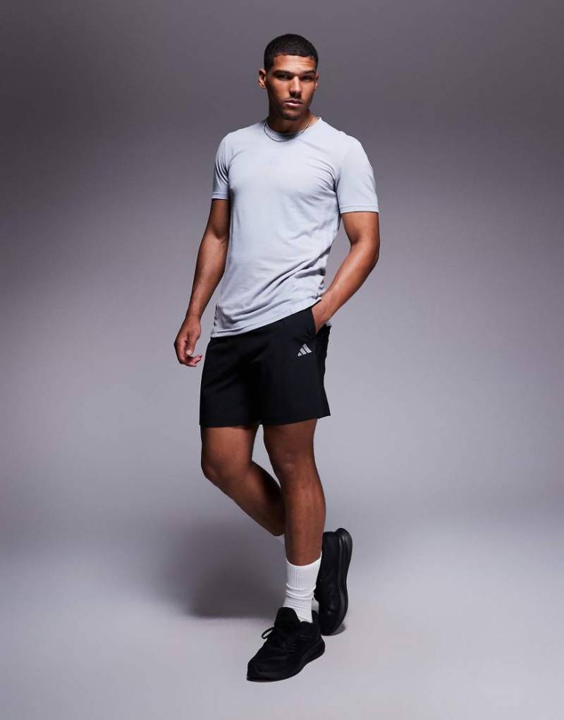 adidas Training - Tech-Shorts in Schwarz von adidas performance