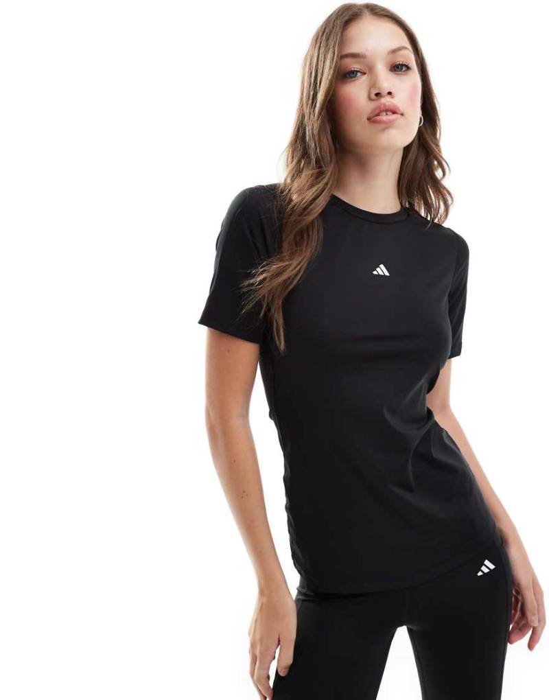 adidas - Training Techfit - T-Shirt in Schwarz von adidas performance