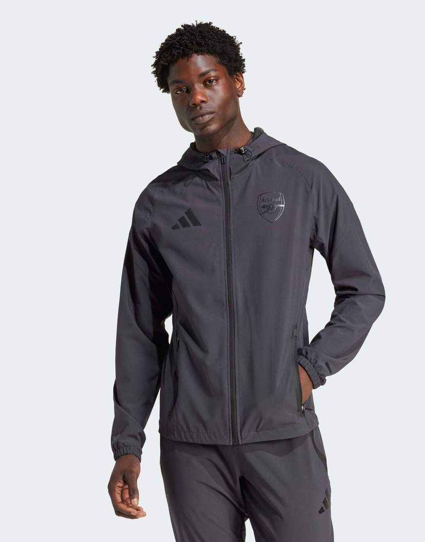 adidas performance - Arsenal Tiro 25 Competition Vis - Funktionale Auswärtsspiel-Trainingsjacke in Grau adidas performance - Arsenal Tiro 25 Competition Vis - Funktionale Auswärtsspiel-Trainingsjacke in Grau von adidas performance