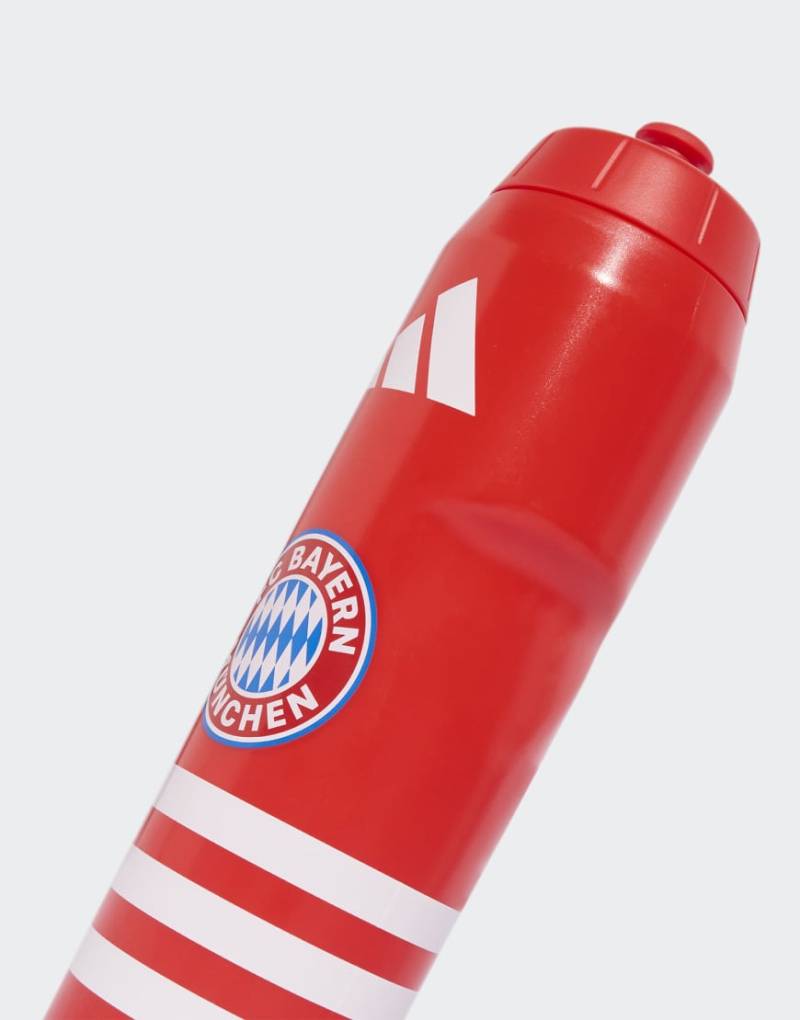 adidas performance - FC Bayern Home - Flasche in Rot/Weiß adidas performance - FC Bayern Home - Flasche in Rot/Weiß von adidas performance
