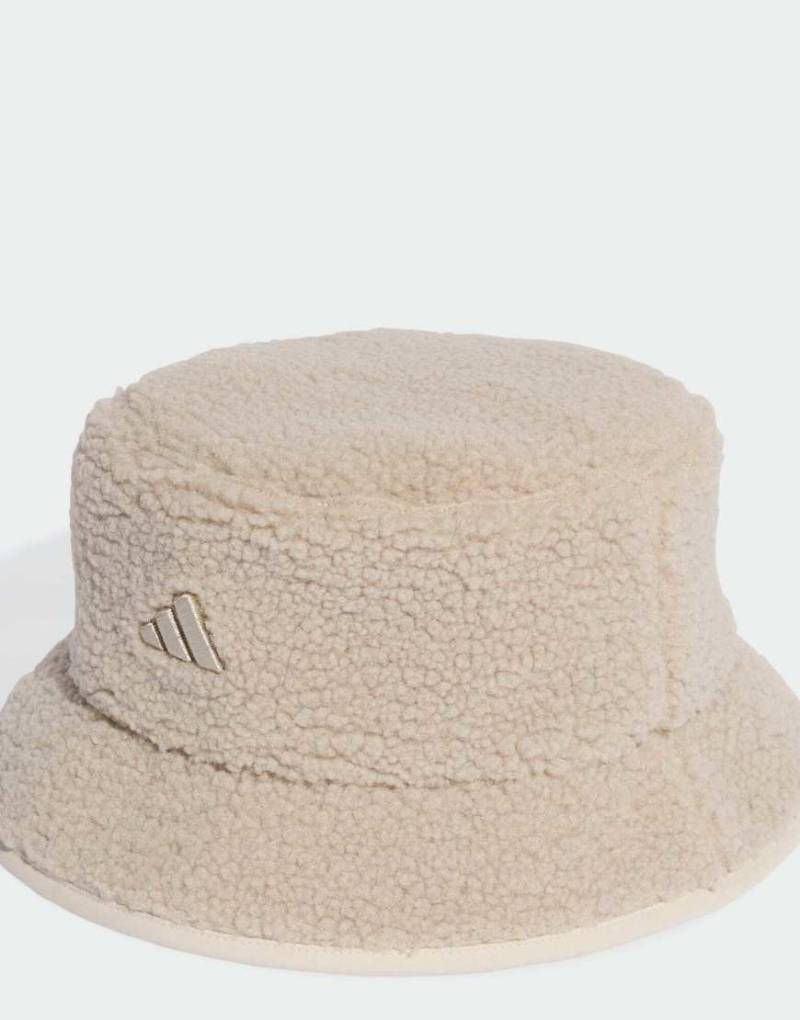 adidas performance - Winterlicher Anglerhut aus Teddy-Stoff in Beige-Neutral von adidas performance