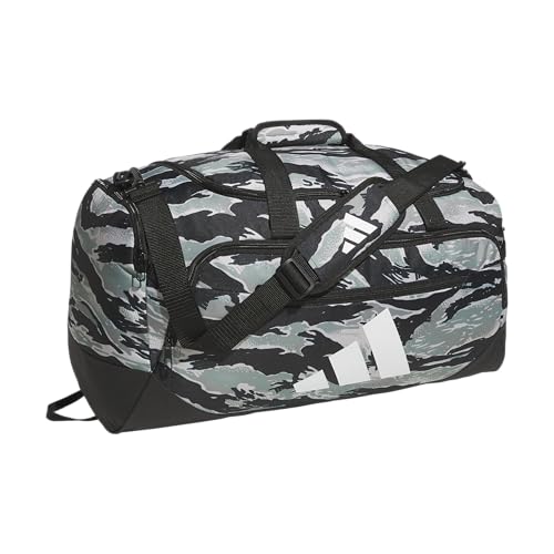 adidas Defender 5 Große Seesack (100 Liter), Essential Camo Silver Green-Black/Black, Medium (59L), Defender 5.0 Sporttasche, Reisetasche, nachhaltige Sporttasche für Damen und Herren von adidas