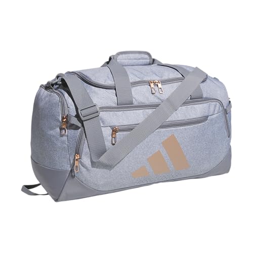 adidas Defender 5 Kleine Reisetasche, Köpergrau/Rotgold, Defender 5.0 Seesack, strapazierfähige Reisetasche, Sporttasche, für Damen und Herren von adidas