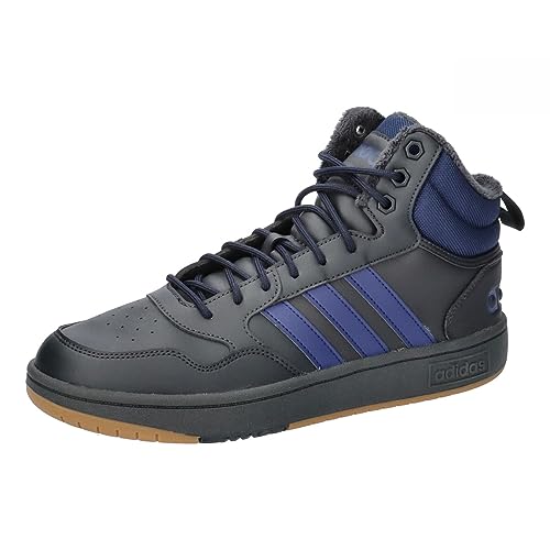 adidas Herren Hoops 3.0 Mid Lifestyle Basketball Classic Fur Lining Winterized Shoes Sneakers, Carbon/Dark Blue/GUM4, 44 2/3 EU von adidas