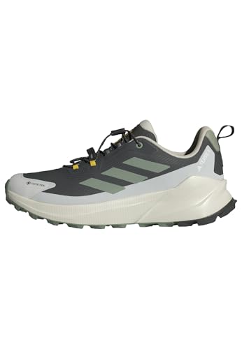 adidas Herren NATIONAL Geographic Terrex Trailmaker 2 Gore-TEX Hiking Shoes Wanderschuhe, Carbon/Silver Green/Orbit Grey von adidas