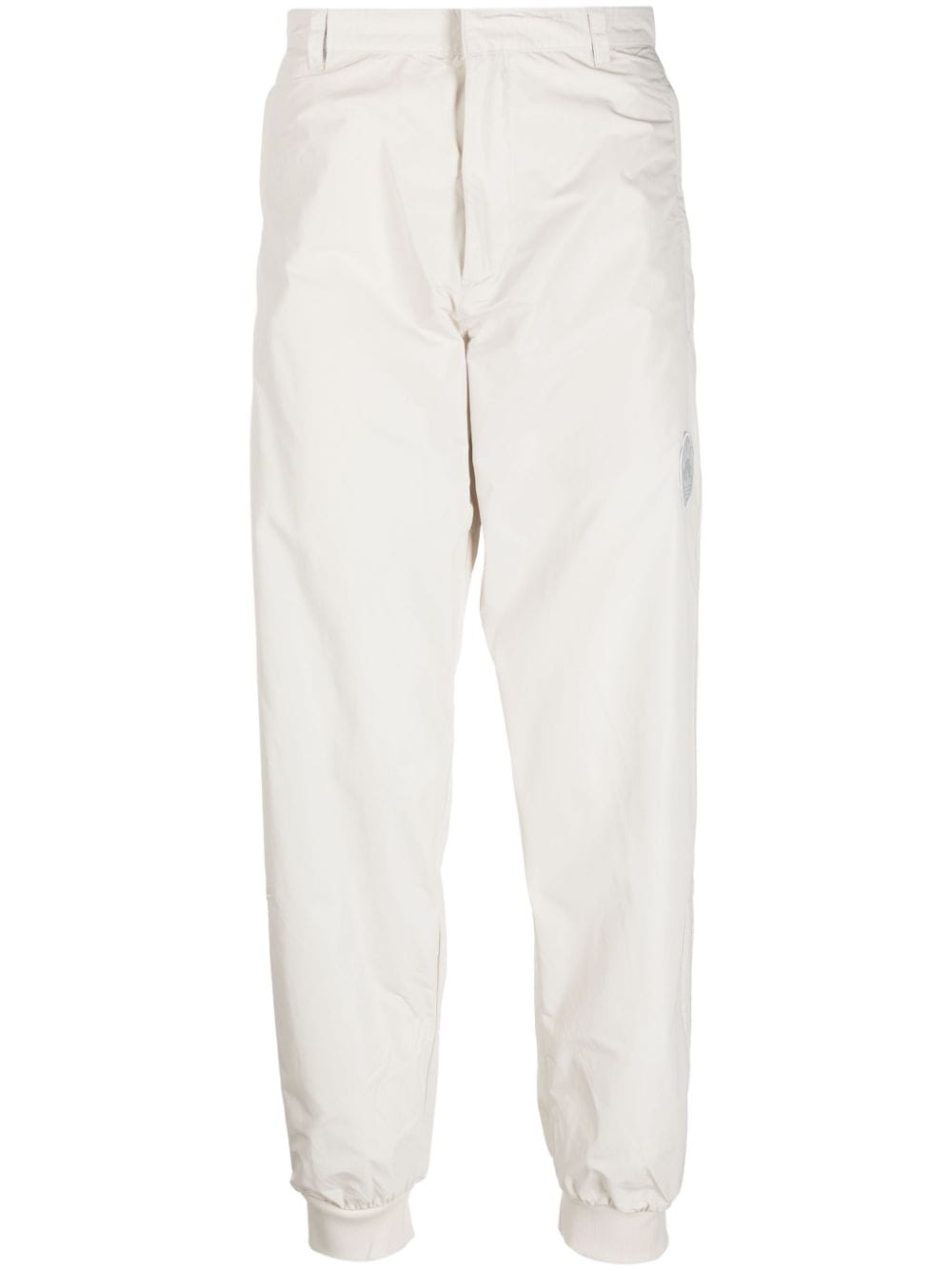 adidas Tapered-Hose mit Logo-Patch - Nude von adidas