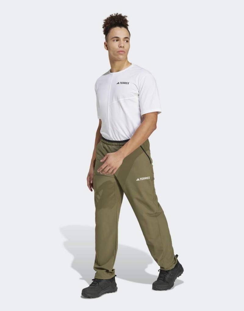 adidas Terrex - Multi Liteflex - Hose in Olive Strata-Grün von adidas