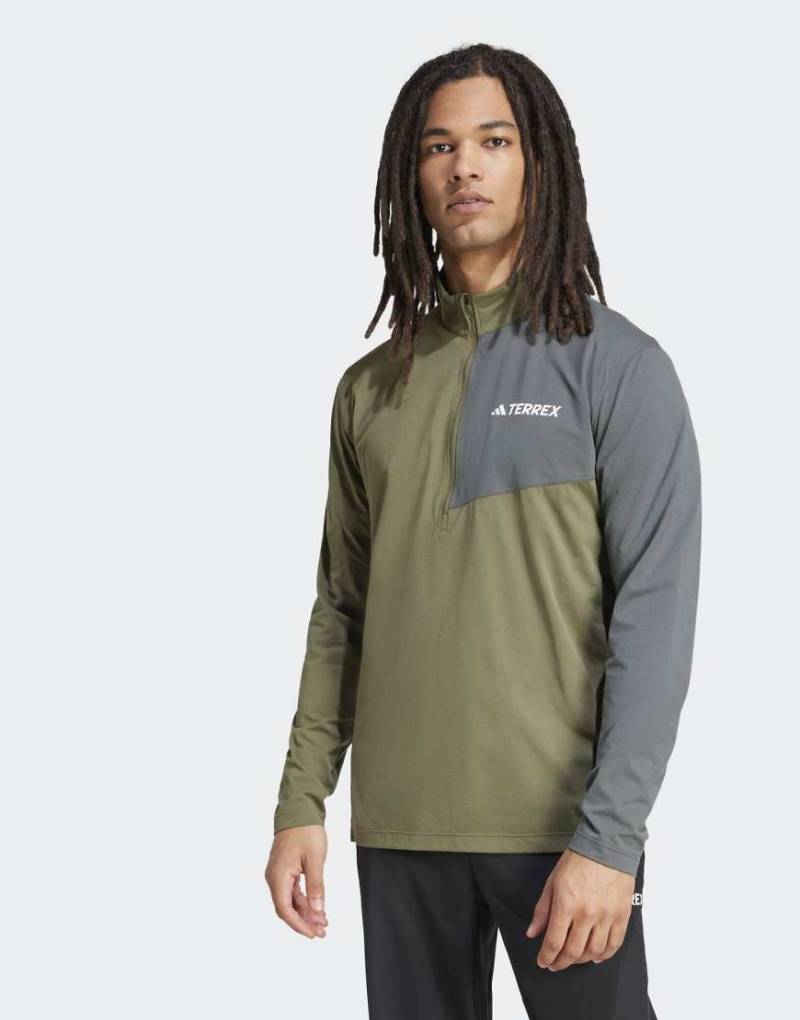 adidas Terrex - Multi climacool - Langärmliges Shirt in Olive Strata mit langem Reißverschluss-Grün von adidas
