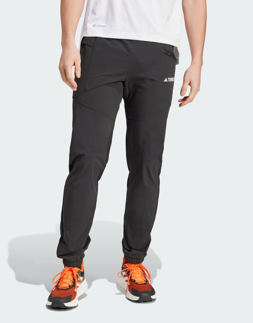 adidas - Terrex Xperior - Leichte Hose in Schwarz von adidas