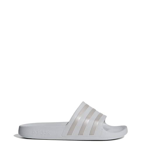 adidas Unisex Adilette Aqua Slipper, Grau (Grey/Platin Metallic/Grey 0), 36 2/3 EU von adidas