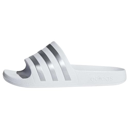 adidas Unisex Kinder Adilette Aqua Slides Kids, Cloud White / Silver Met / Cloud White, 36 2/3 von adidas