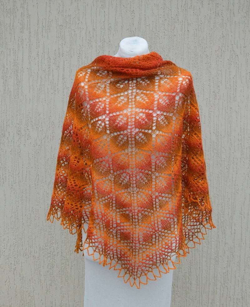 Orange-Braunhandgestricktes Dreieckstuch, Großes Lace-stricktuch von adinaboutique