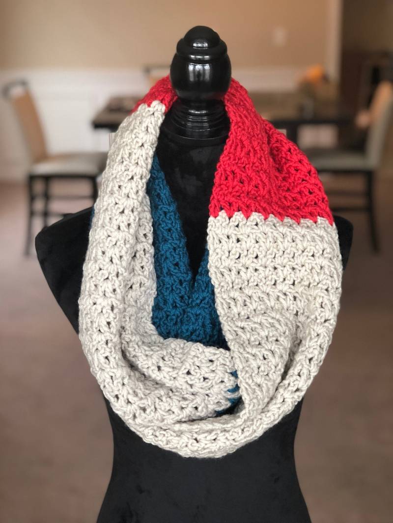 Infinity Schal/Häkeln Infinity Schal/Häkeln von adoreNcole