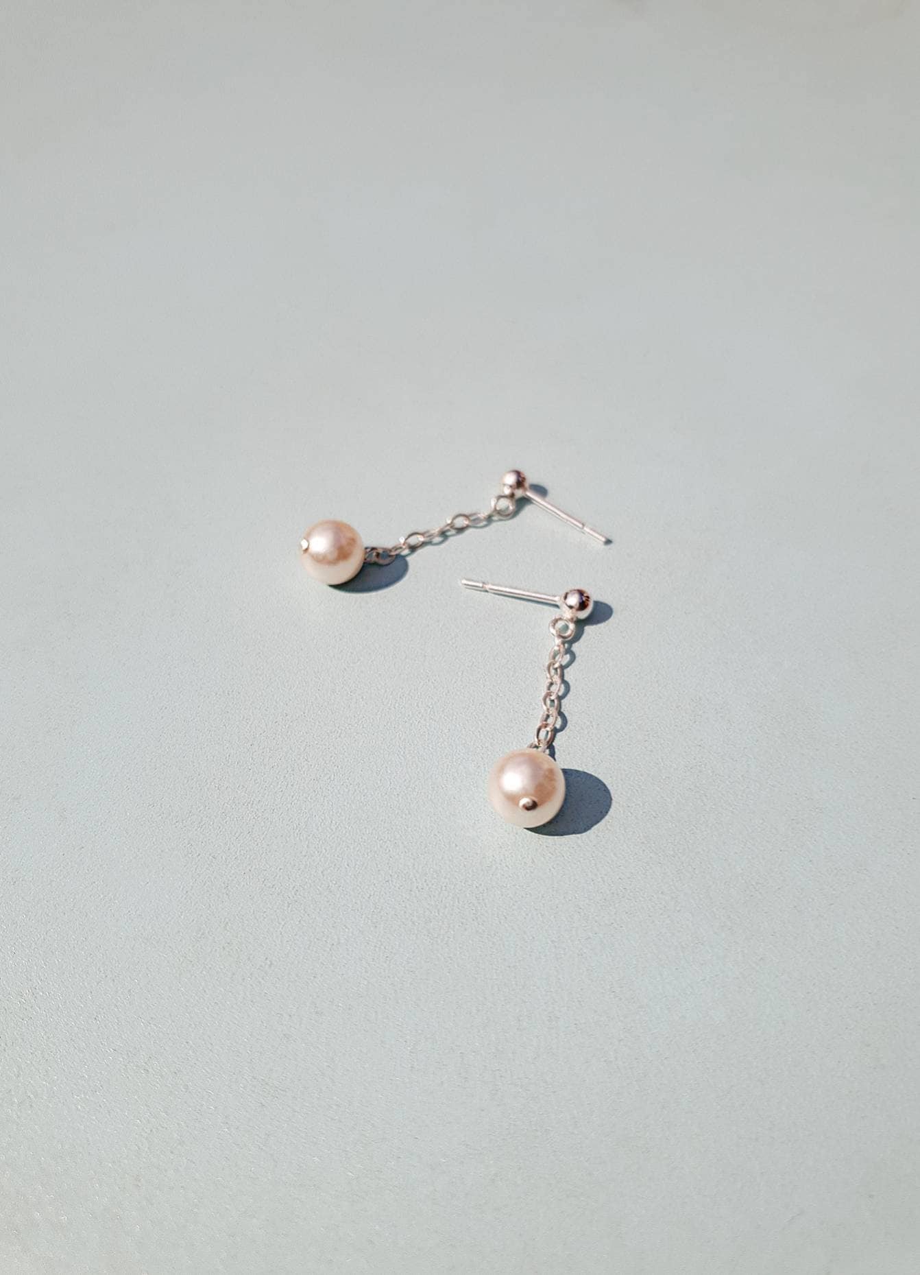 Glasperlen Ohrringe - Einfache Baumeln Kette Und Perlen Elegante Basic Glasperlen Ohrringe - Einfache Baumeln Kette Und Perlen Elegante Basic von aegodesigns