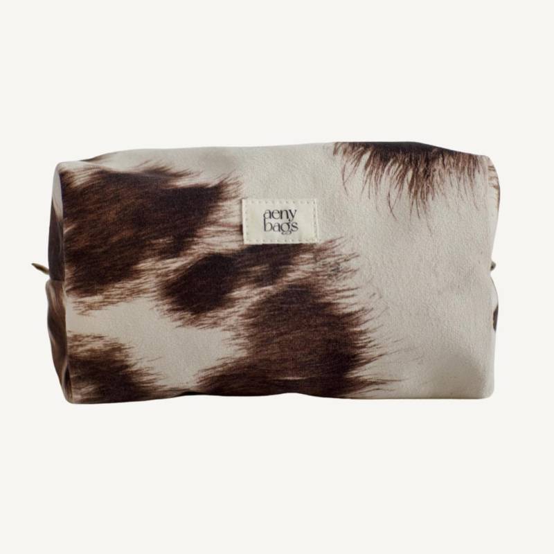 Kosmetiktasche Cow Print Kunstfell - Schminktasche Kuhfell Vegan | Kulturtasche in Klein, Mittel, Groß Reiseetui Für Make-Up & Pflege Kosmetiktasche Cow Print Kunstfell - Schminktasche Kuhfell Vegan | Kulturtasche in Klein, Mittel, Groß Reiseetui Für Make-Up & Pflege von aenybags