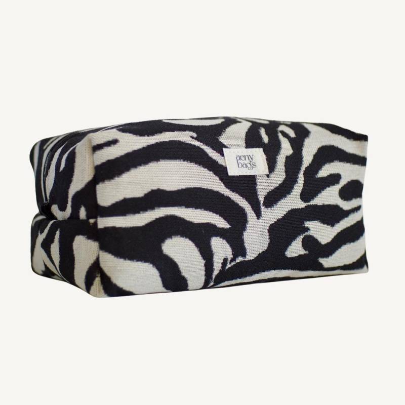 Kosmetiktasche Zebra Aus Stoff - Schminktasche Für Damen | Kulturtasche in Klein, Mittel, Groß Reiseetui Make-Up & Pflege Kosmetiktasche Zebra Aus Stoff - Schminktasche Für Damen | Kulturtasche in Klein, Mittel, Groß Reiseetui Make-Up & Pflege von aenybags