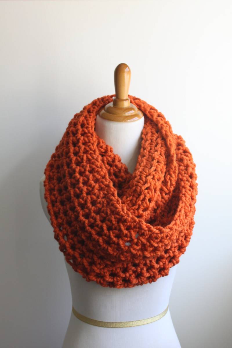 Hand Gehäkelte Kürbis Schal Aus Grobstrick Lammwolle Mischung von afternoonowldesigns