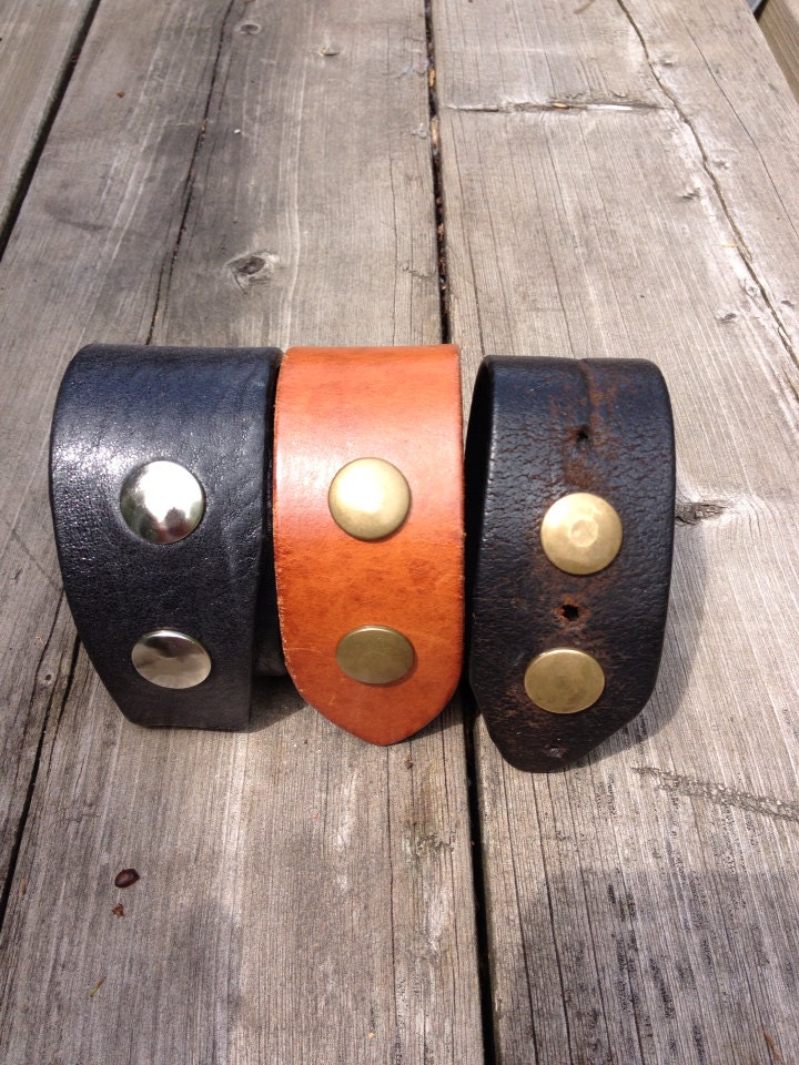 Altleder Gürtel Manschette Schwarz, Braun, Cognac Altleder Gürtel Manschette Schwarz, Braun, Cognac von agentreclaim