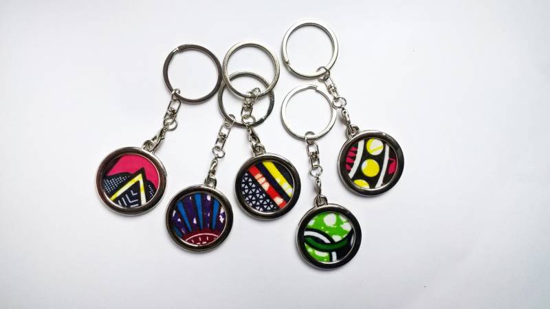 Schlüsselanhänger Mit Wachsstoff, Muster Nach Wahl von ahomeBoutsDeMotifs