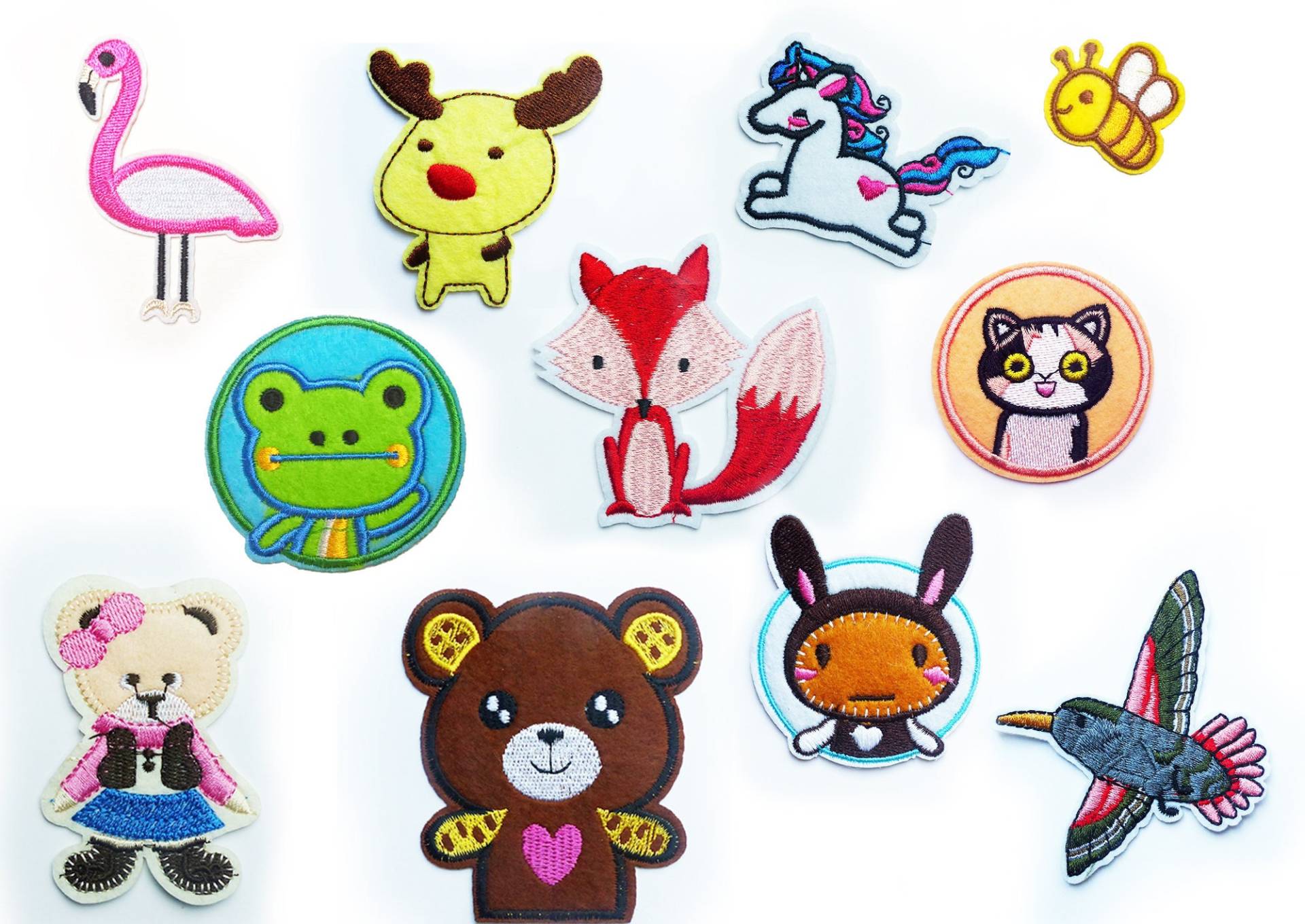 Tier-Aufnäher Zum Aufbügeln. Wappenfuchs Rentier Katze Kolibri Flamingo Hase Frosch Biene Einhorn Bär Tier-Aufnäher Zum Aufbügeln. Wappenfuchs Rentier Katze Kolibri Flamingo Hase Frosch Biene Einhorn Bär von ahomeBoutsDeMotifs