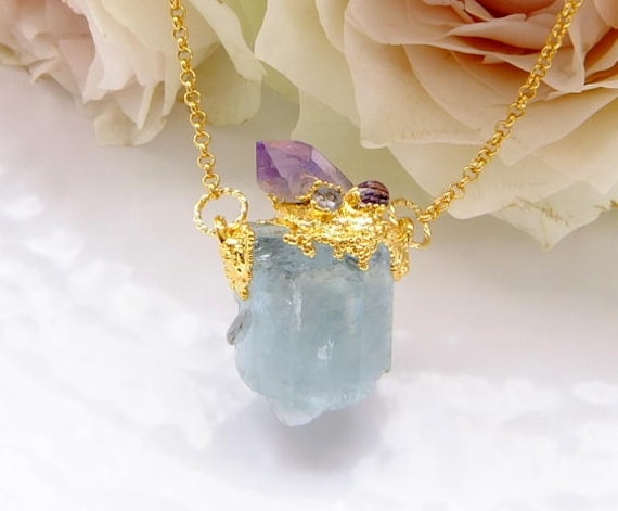 Aquamarine Ore Und Veracruz Amethyst Halskette Elektrogeformte 24 Karat Vergoldung Aquamarine Ore Und Veracruz Amethyst Halskette Elektrogeformte 24 Karat Vergoldung von aifangel