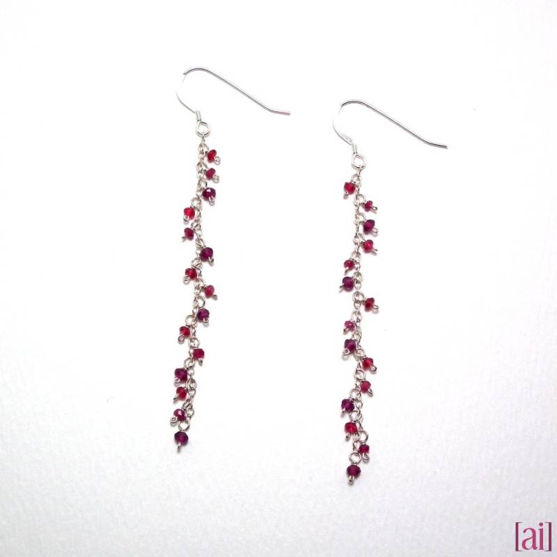 Amaryllis - Ruby, Roter Spinell Und Rhodolite Granat Ohrringe von aileen