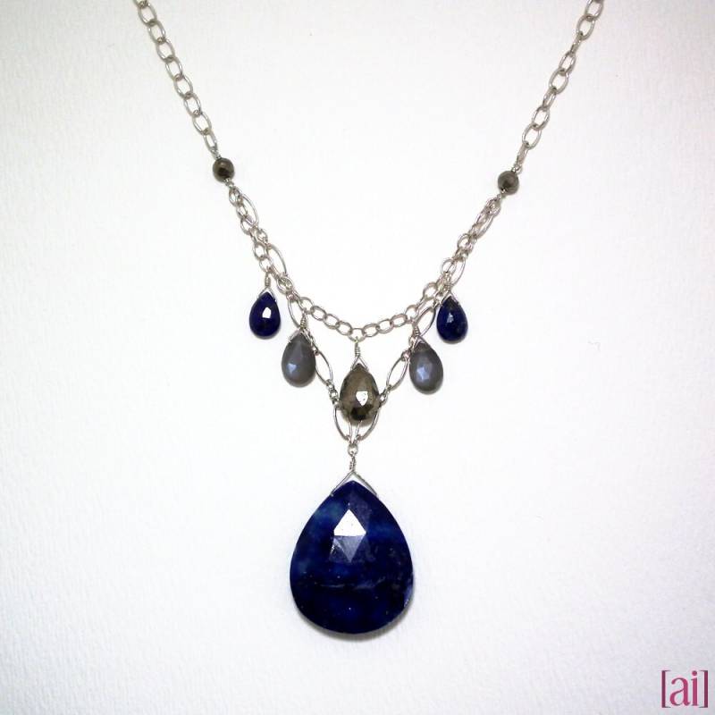 Liza - Lapislazuli, Pyrit Und Grauer Mondstein Halskette von aileen