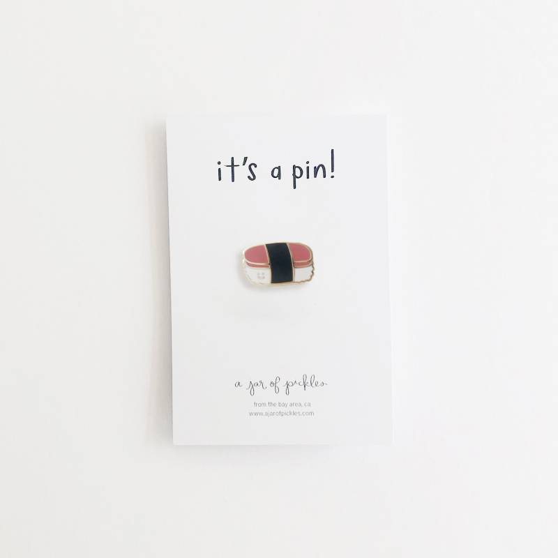 Anti-Spam Musubi Pin von ajarofpickles