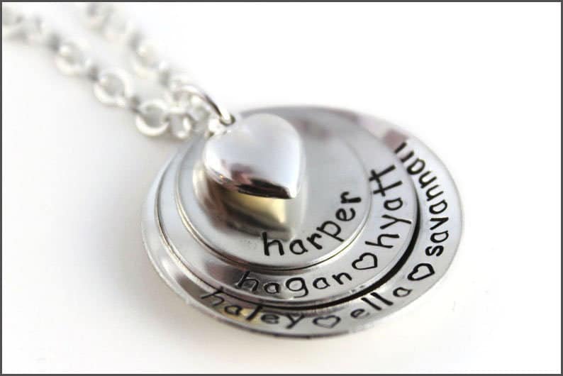 Personalisierte Sterling Silber Stacking Name Halskette Mit Herz Charm von akaoriginals