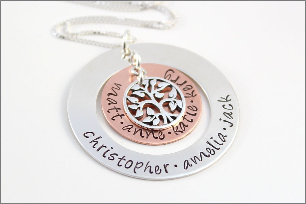 Personalisierte Oma Halskette Sterling Silber Baum Des Lebens, Kupfer Namensplättchen von akaoriginals