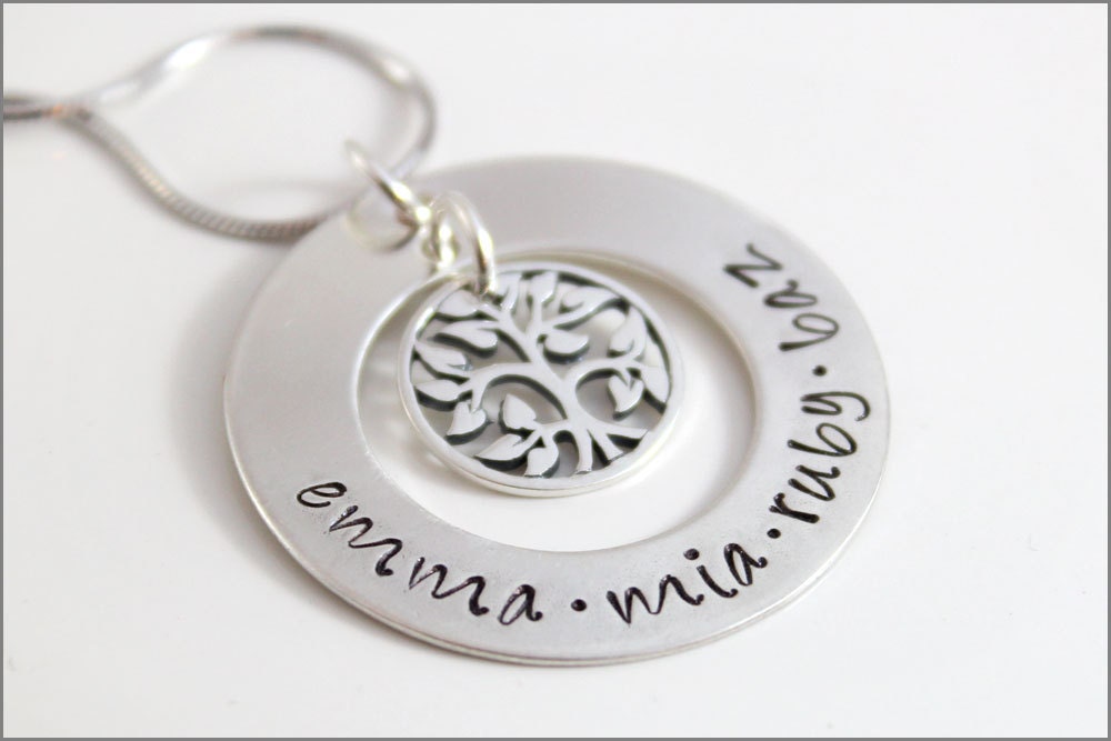 Personalisierte Sterling Silber Stammbaum Halskette Benutzerdefinierte Name Oma Geschenk von akaoriginals