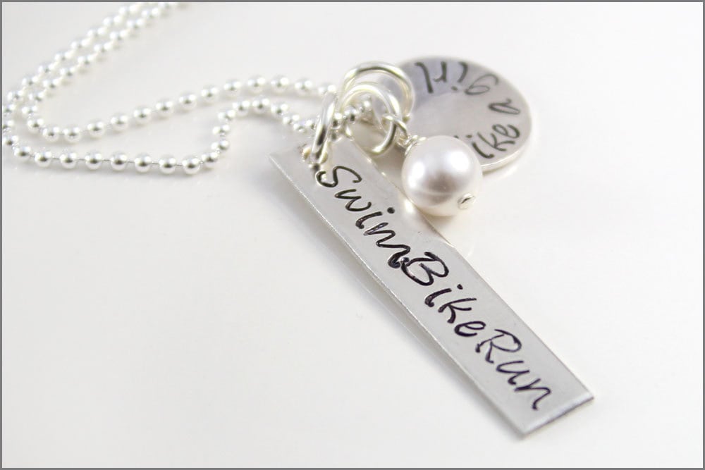 925 Silber Halskette Swim Bike Run, Perlenakzent von akaoriginals