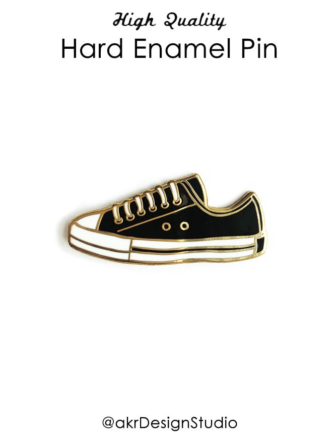 Schuh-Emaille-Pin/Hart-Emaille-Pin Anstecknadel Fashion-Emaille-Pin Schwarze Schuhe Pin Schuh-Emaille-Pin/Hart-Emaille-Pin Anstecknadel Fashion-Emaille-Pin Schwarze Schuhe Pin von akrDesignStudio