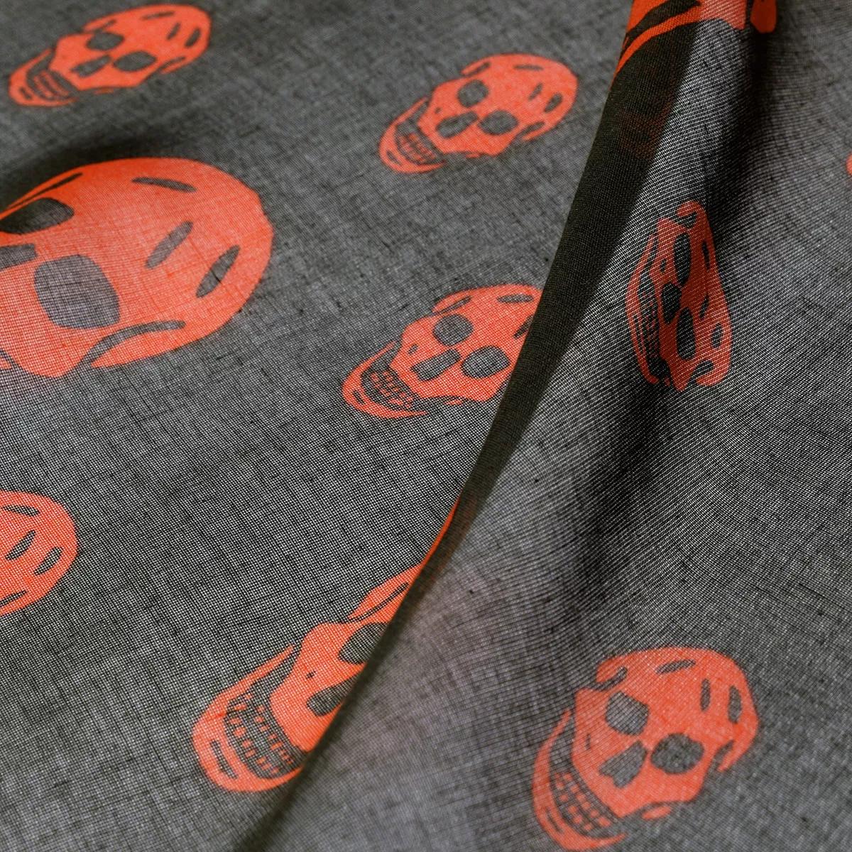 Alexander McQueen Tücher & Schals - Skull Scarf 104X120 Modal/Silk - Gr. unisize - in Grün - für Damen von alexander mcqueen