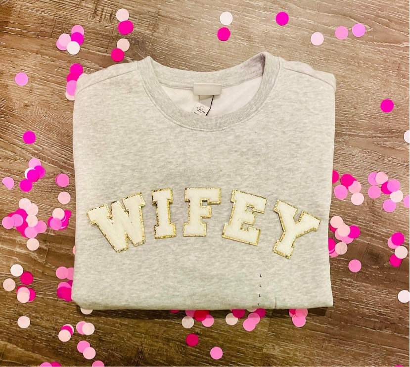 Custom Chenille Sweatshirt, Mama Aufnäher Xoxo von alilsmitten