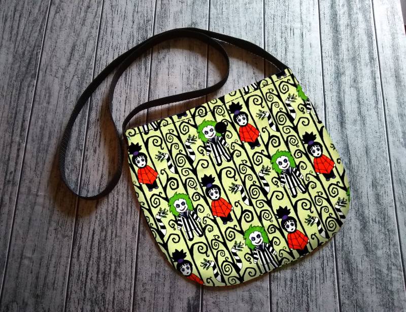 Gothy Toons in The Afterlife Cross Body Unisex Tasche Geldbörse Tote Festival Handgemacht Auf Bestellung von alittlegeekybags