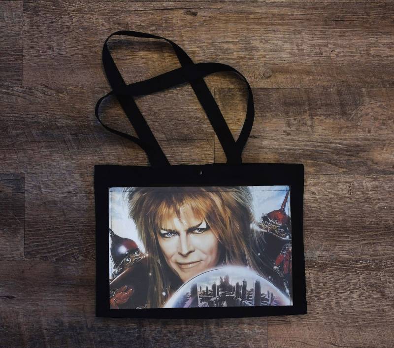 Labyrinth Jareth Umhängetasche Tote Oder Geldbörse Mit Taschenmarkt Strand Laptop Auf Bestellung Handgefertigt von alittlegeekybags