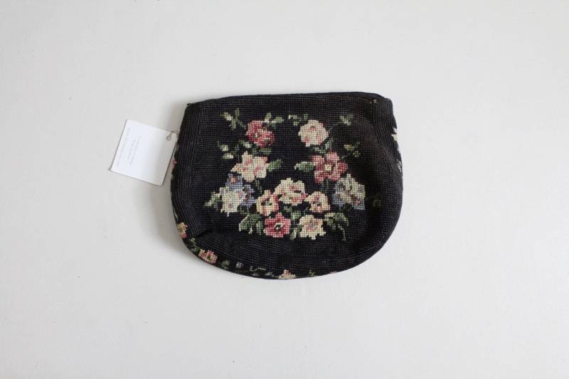 Schwarze Geblümte Kupplung | 1940Er Jahre Nadelspitzen Geldbörse Handgenähte Tasche Mit Blumenmuster von allencompany