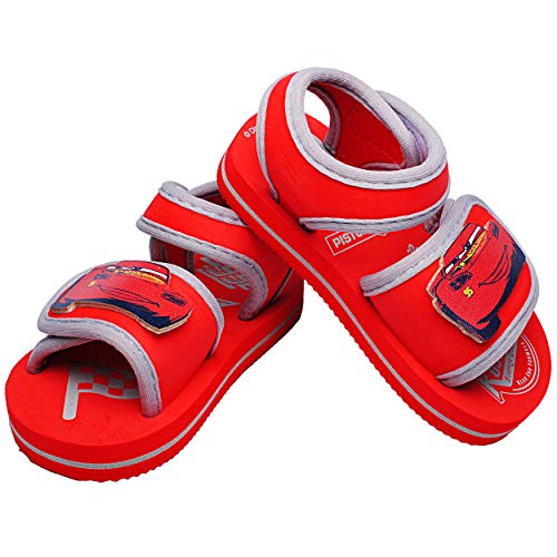 alles-meine.de GmbH Sandalen/Badeschuhe - Gr. 24/25 - " Disney Cars/Lightning McQueen - Auto - mit Klettverschluss/Fersen Riemchen - Aquaschuhe Antirutsch - Riemchensan.. von alles-meine.de GmbH